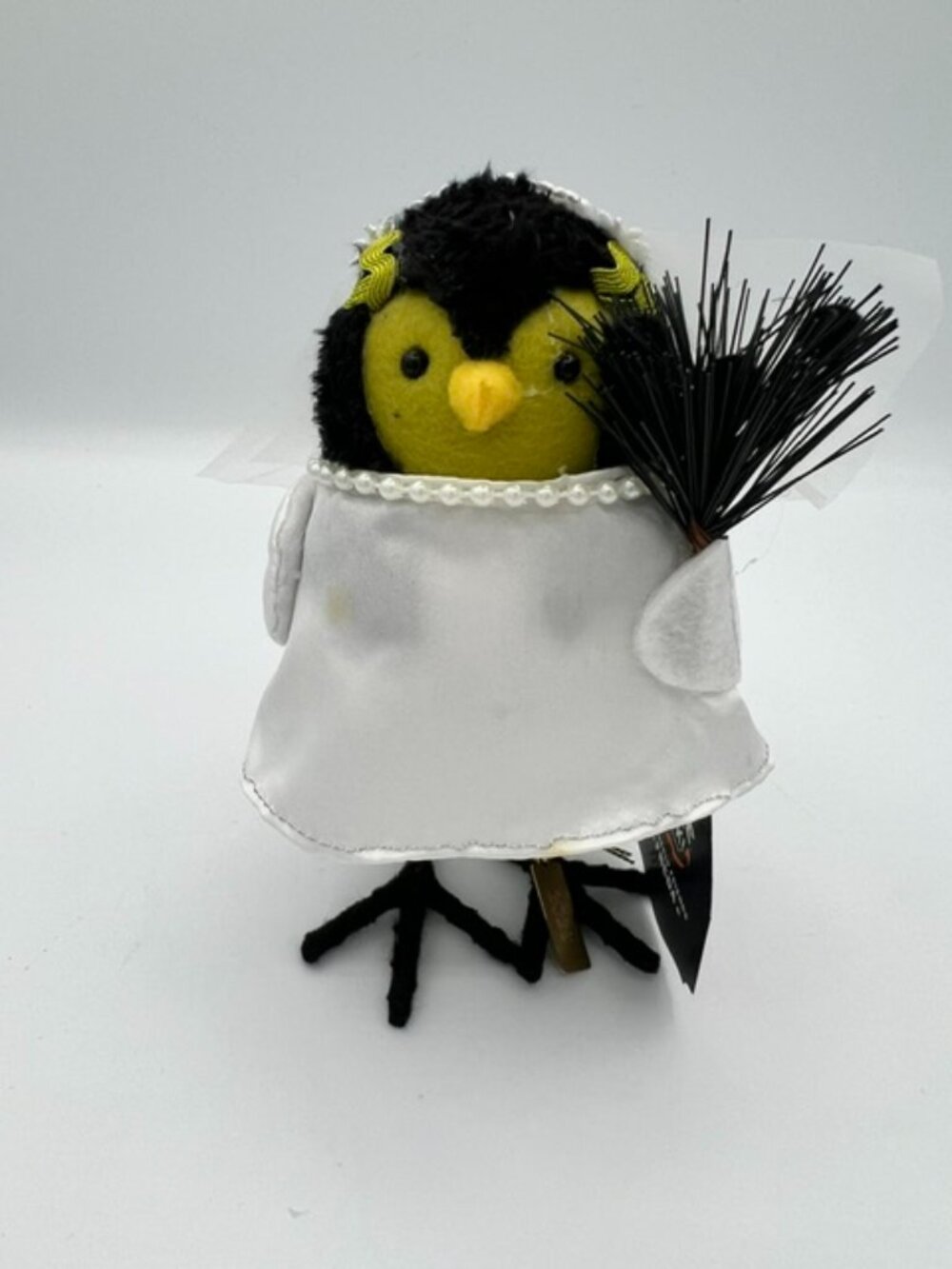Target Featherly Friends Freda Bride of Frankenstein Bird 2023 NWT